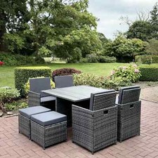 RATTAN GARDEN FURNITURE CUBE